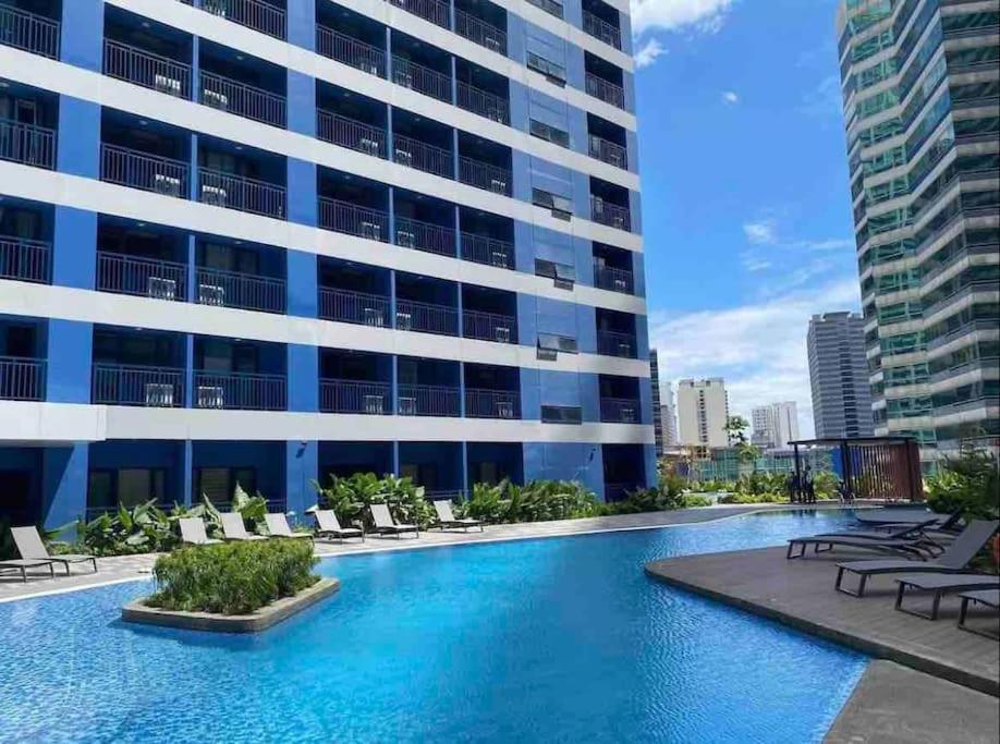 Apartment In Air Residences, Makati With Wifi, Netflix, Pool, Mall And More Manila Eksteriør billede