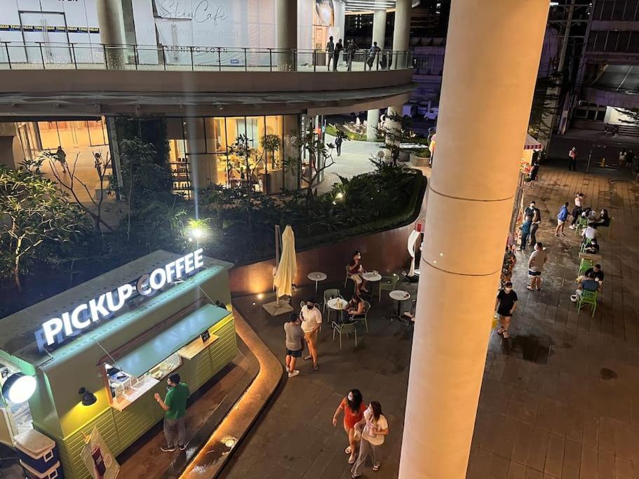 Apartment In Air Residences, Makati With Wifi, Netflix, Pool, Mall And More Manila Eksteriør billede