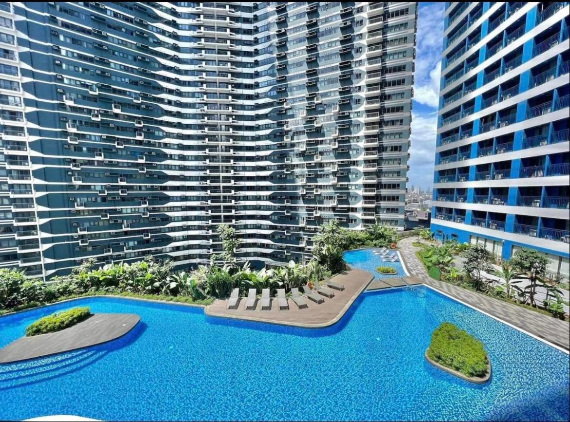 Apartment In Air Residences, Makati With Wifi, Netflix, Pool, Mall And More Manila Eksteriør billede