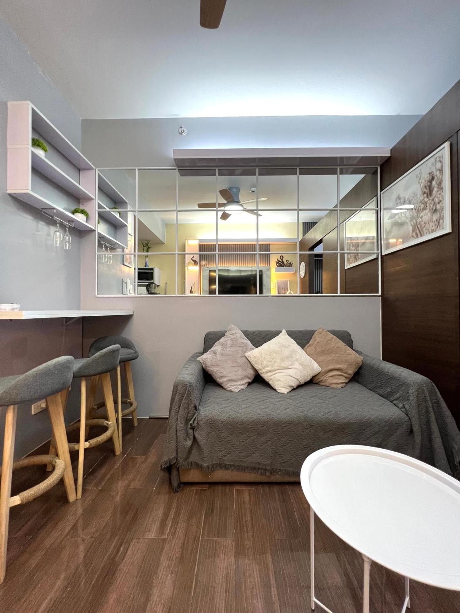Apartment In Air Residences, Makati With Wifi, Netflix, Pool, Mall And More Manila Eksteriør billede